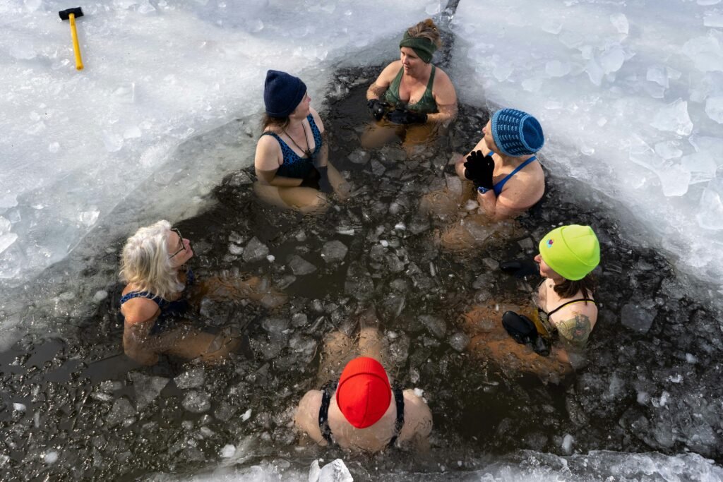 The Do’s  Don’ts Of Your First Week Of Cold Plunging
