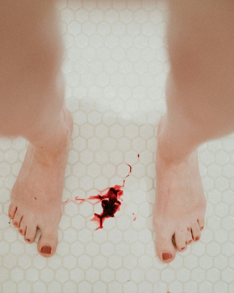 Cold Plunge During Menstruation: Myths  Truths