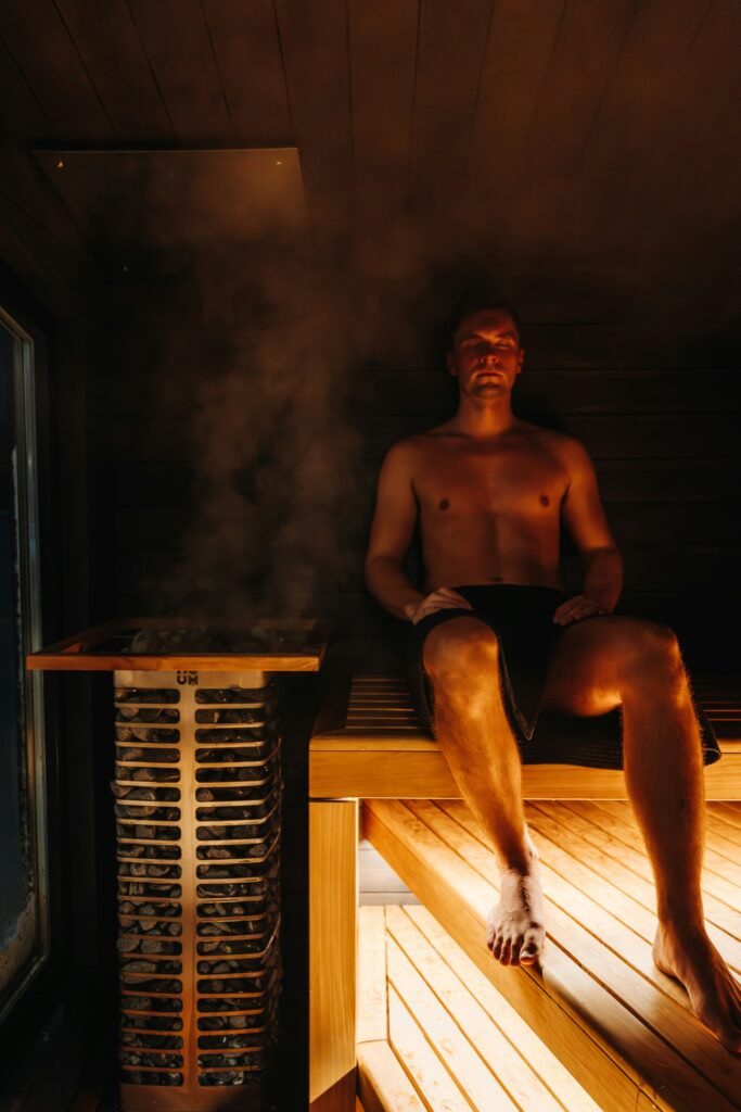 Cold Plunge vs Sauna: Which Has More Health Benefits? - Proven