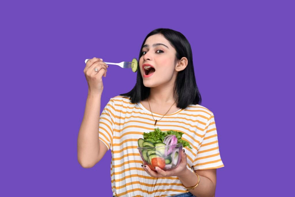 What to Eat Before a Cold Plunge (and What to Skip): Best Tips