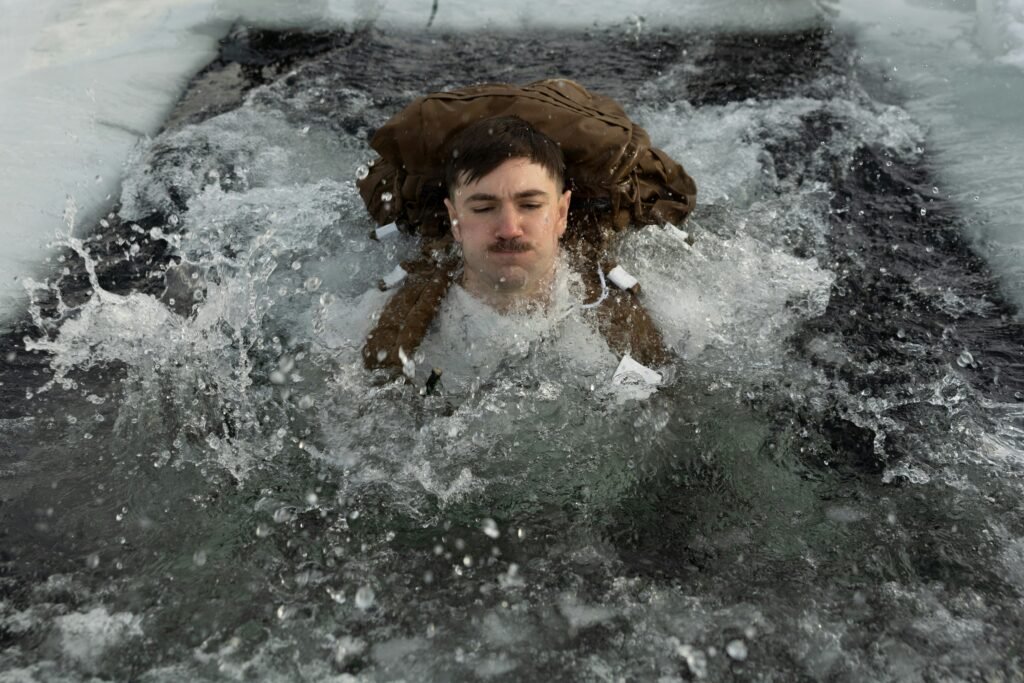 The Safest Way to Exit a Cold Plunge Tub: Essential Steps The Safest Way to Exit a Cold Plunge Tub: Essential Steps